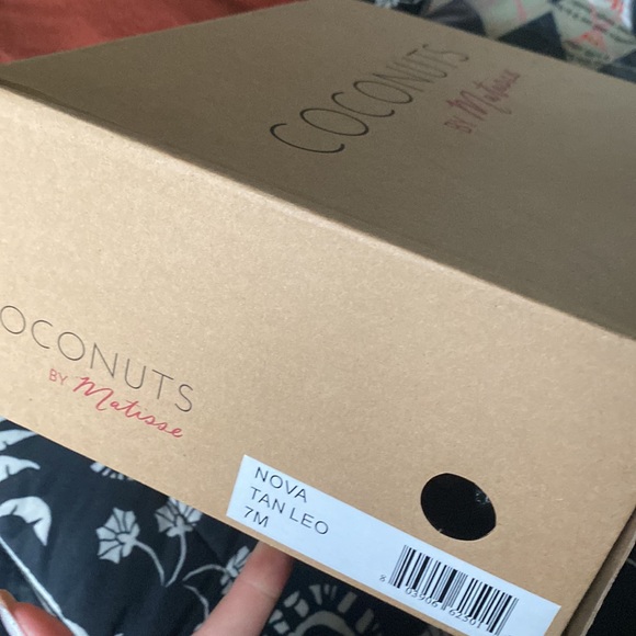 Coconuts by Matisse Leopard Sneakers BNWT NWT - Picture 3 of 3